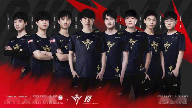 碾压局绿军4-1淘汰热火晋级布朗25+6怀特25分